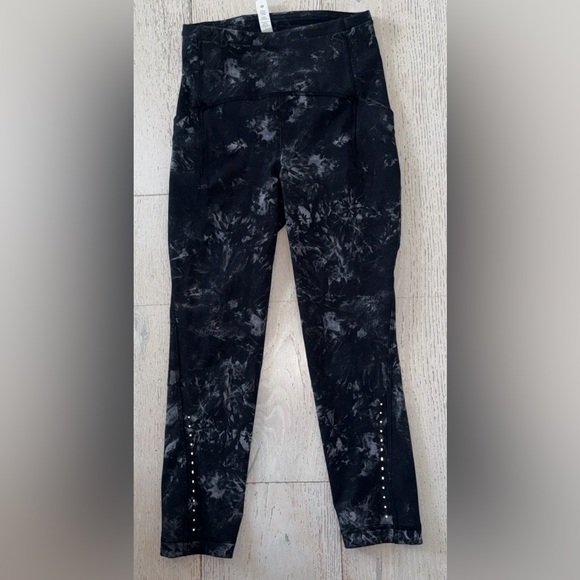 New LuluLemon Swift Speed High-Rise Crop 21" Leggings Aquila Black Multi size 2 - Picture 13 of 16